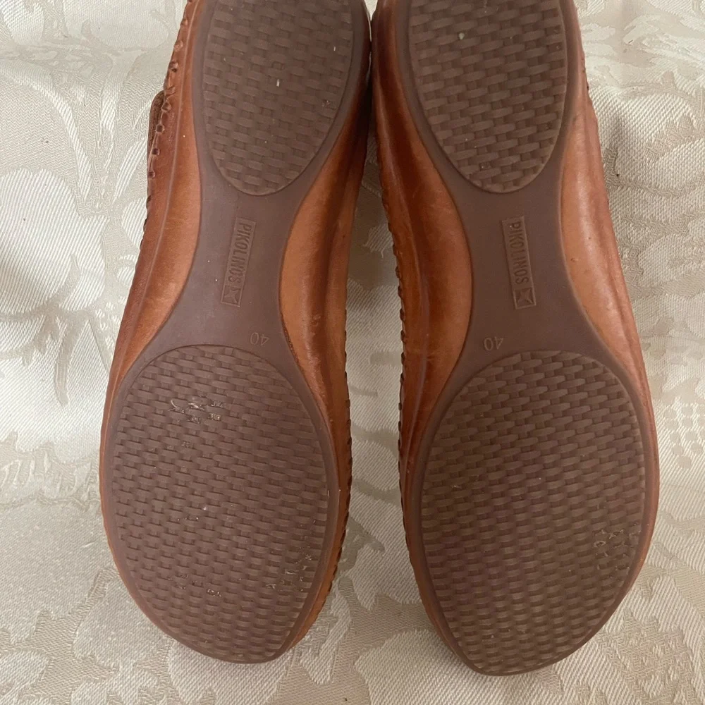 PIKOLINOS Brown Flats with Cutout Design - Picture 5 of 6